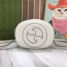 Gucci Satchel Bags